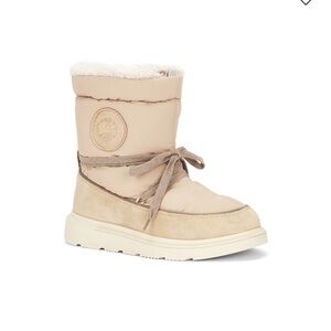 Women's Canada Goose Boots
